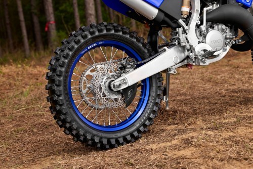 Enduro-specific wheels and tyres