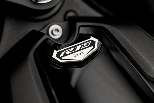 Unique YZF-R1M features